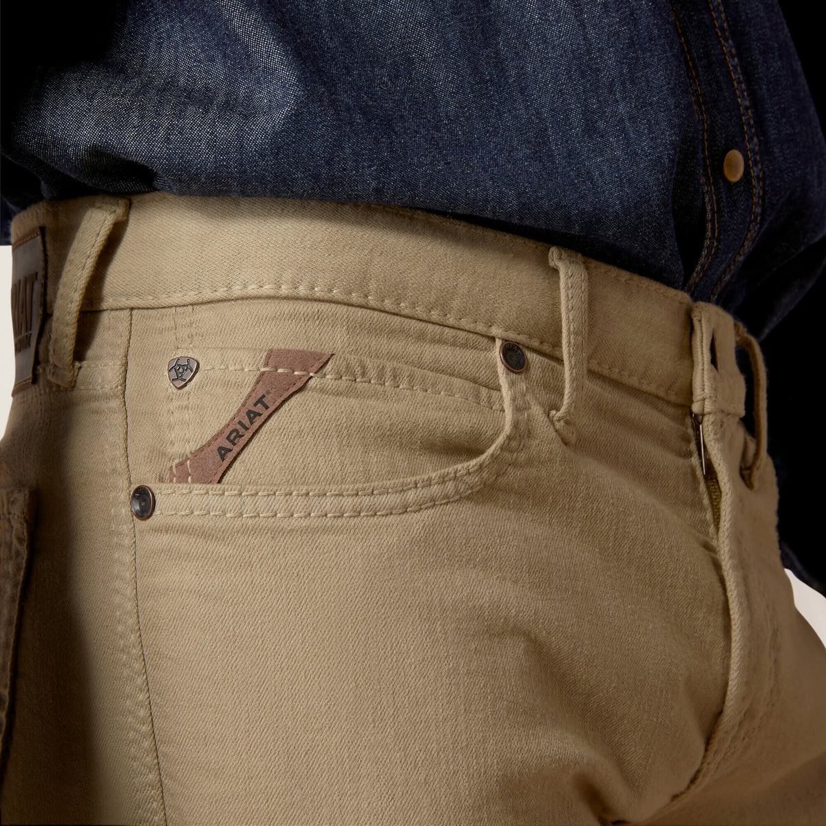 Ariat Classic | M7 Grizzly Straight Jean