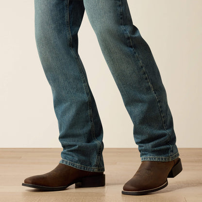Ariat Signature | M2 Relaxed Legacy Boot Cut Jean