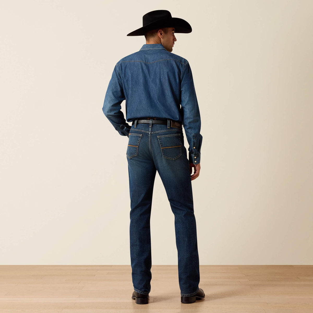Ariat Trending | M7 Slim Ray Classic Rise Pro Series Straight Leg Jeans