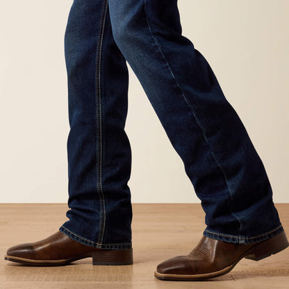 Ariat Classic | M5 Straight Acclimatize Gideon Straight Leg Jean