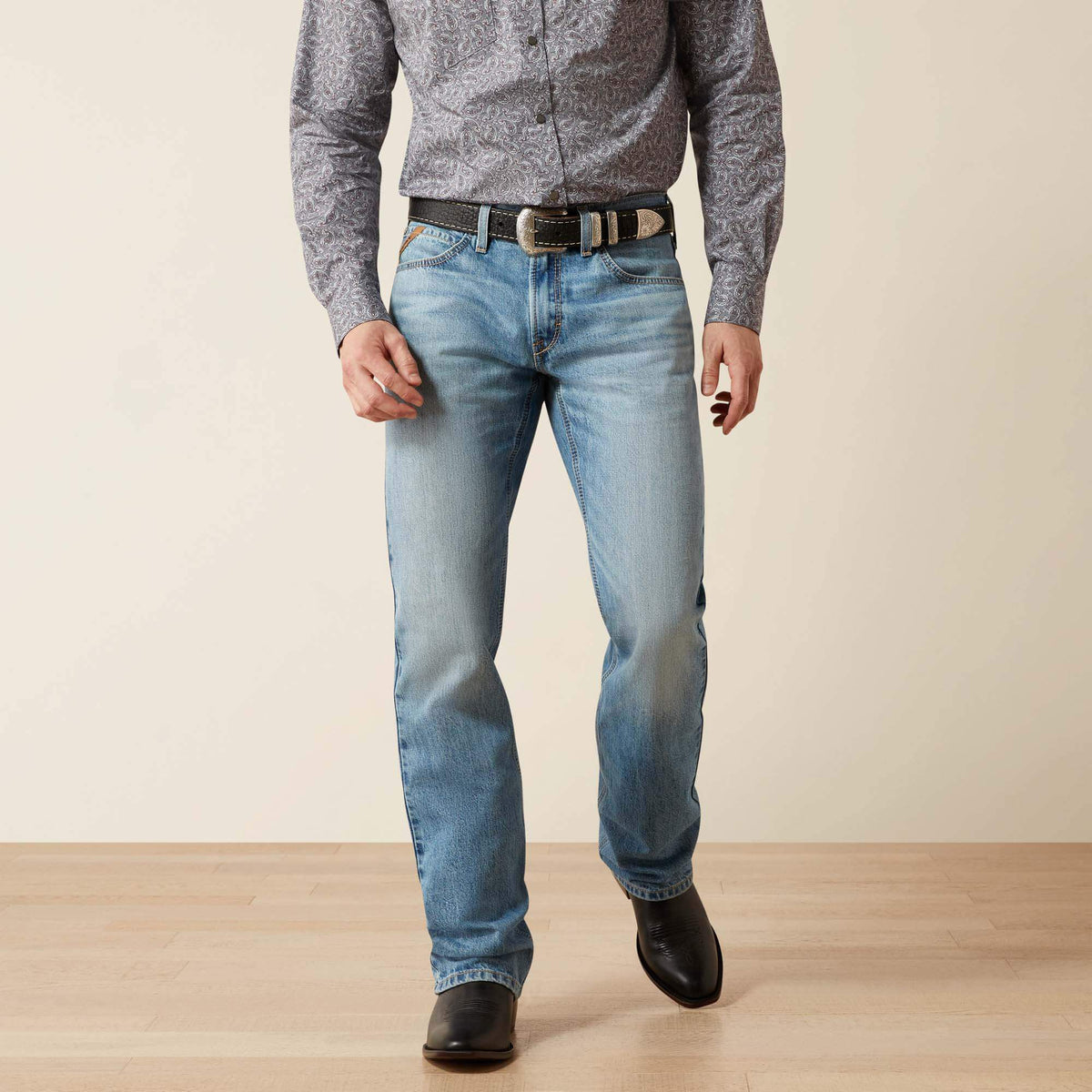Ariat Classic | M5 Straight Gilroy Straight Leg Jean