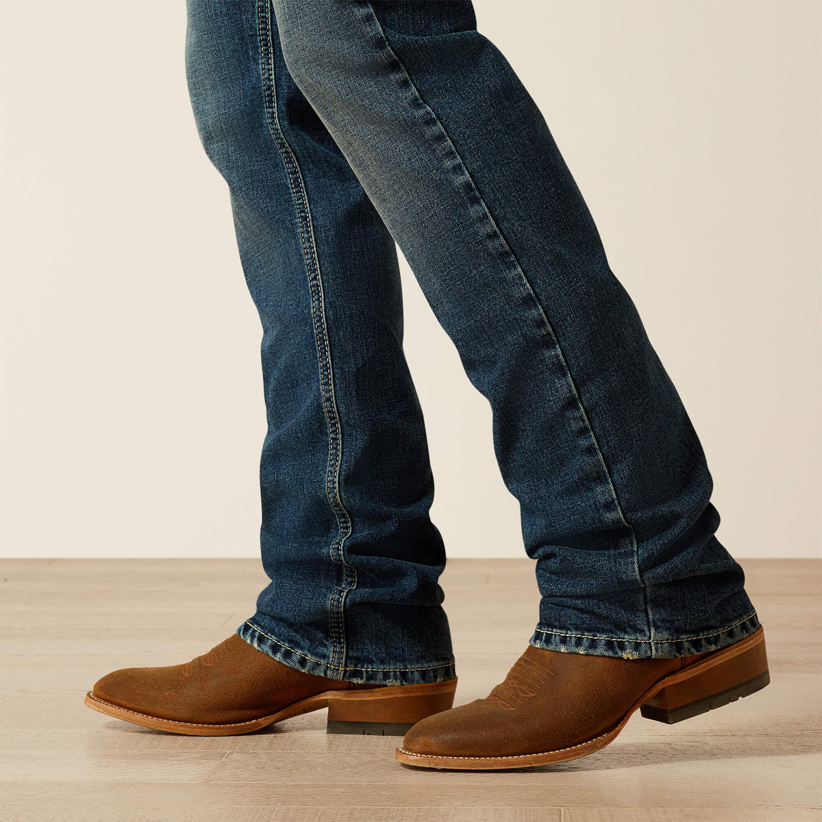 Ariat Discount | M7 Slim Sawyer Classic Rise Straight Leg Jeans