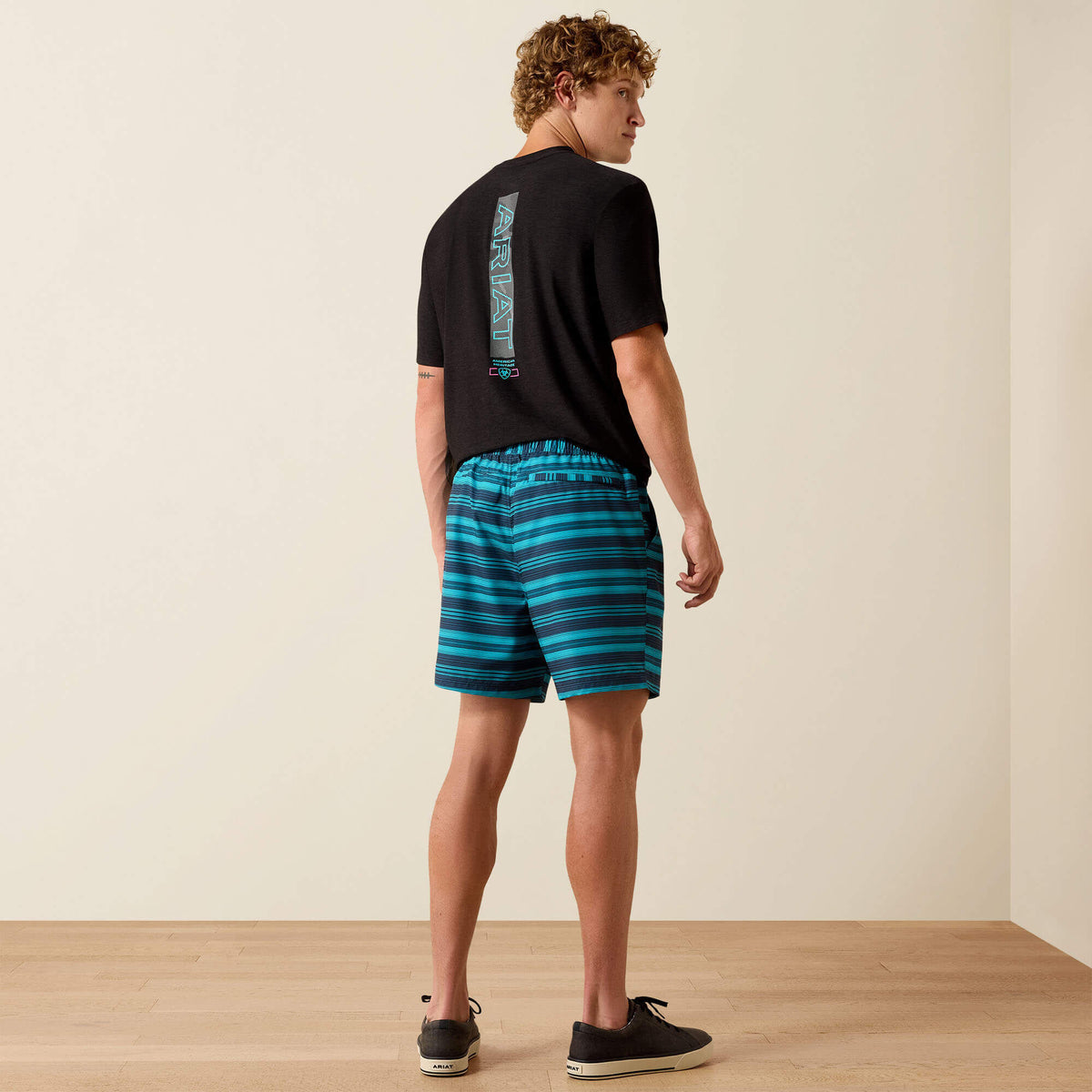 Ariat New | The Weekender 6" Shorts