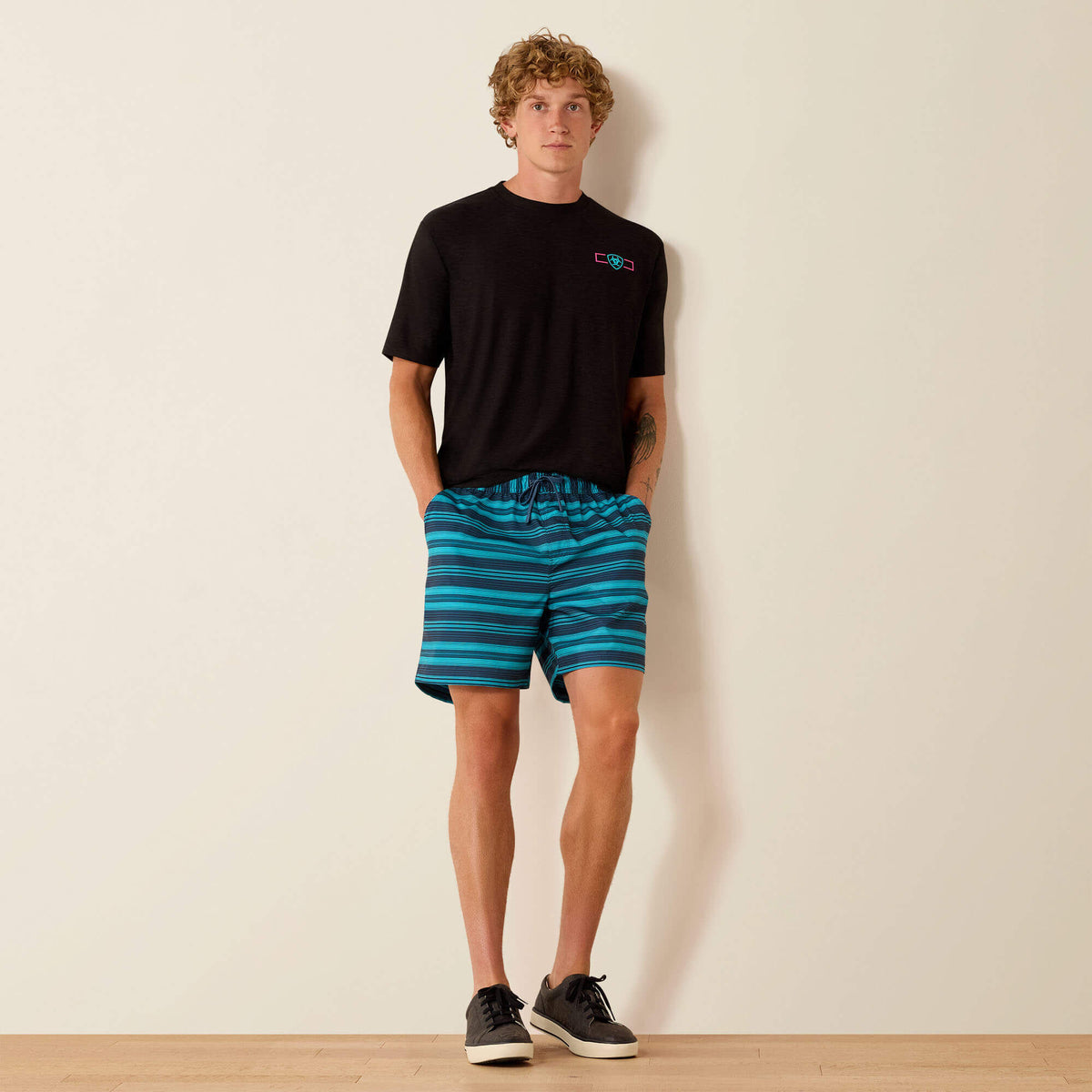 Ariat New | The Weekender 6" Shorts