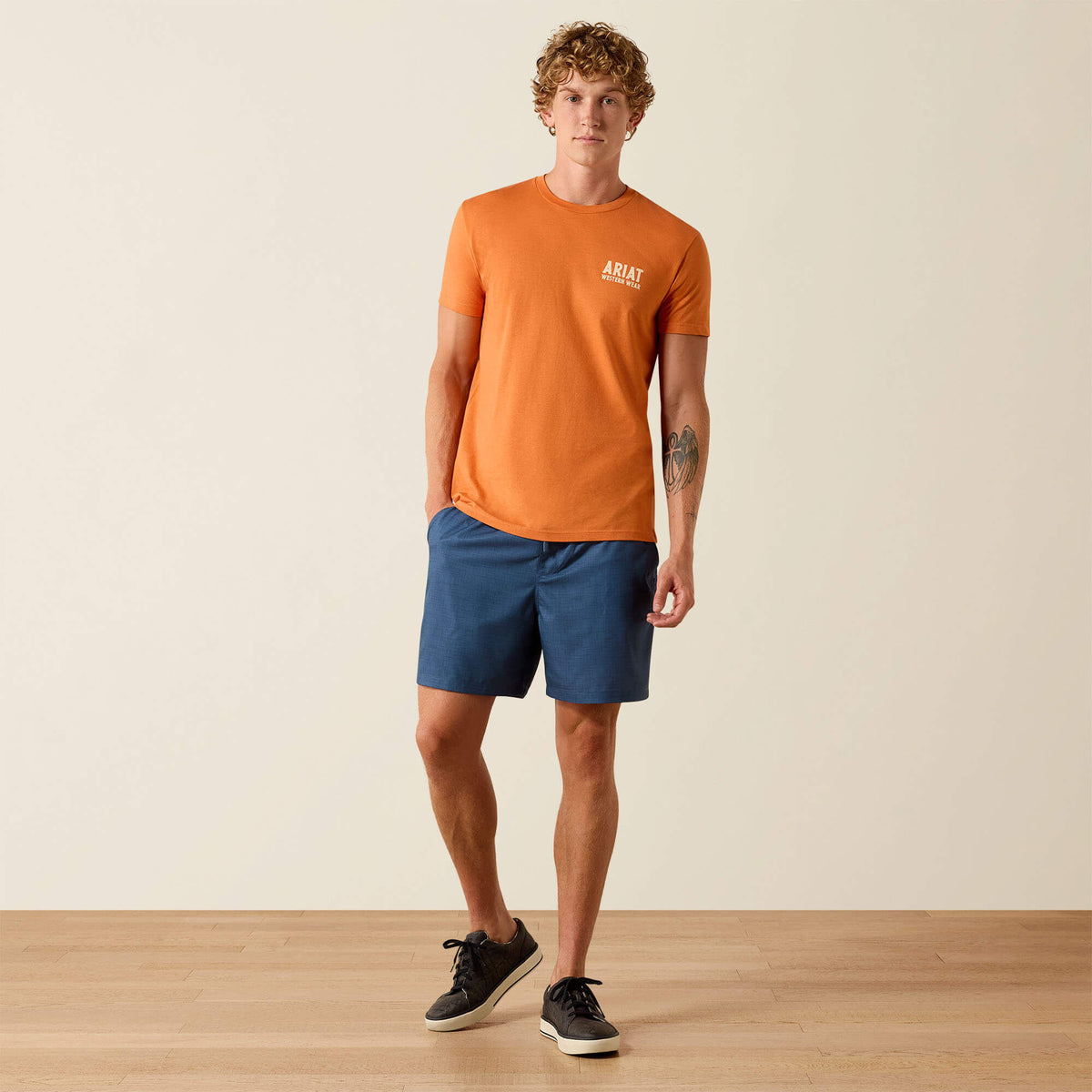 Ariat Signature | Ariat Outline Shop T-Shirt