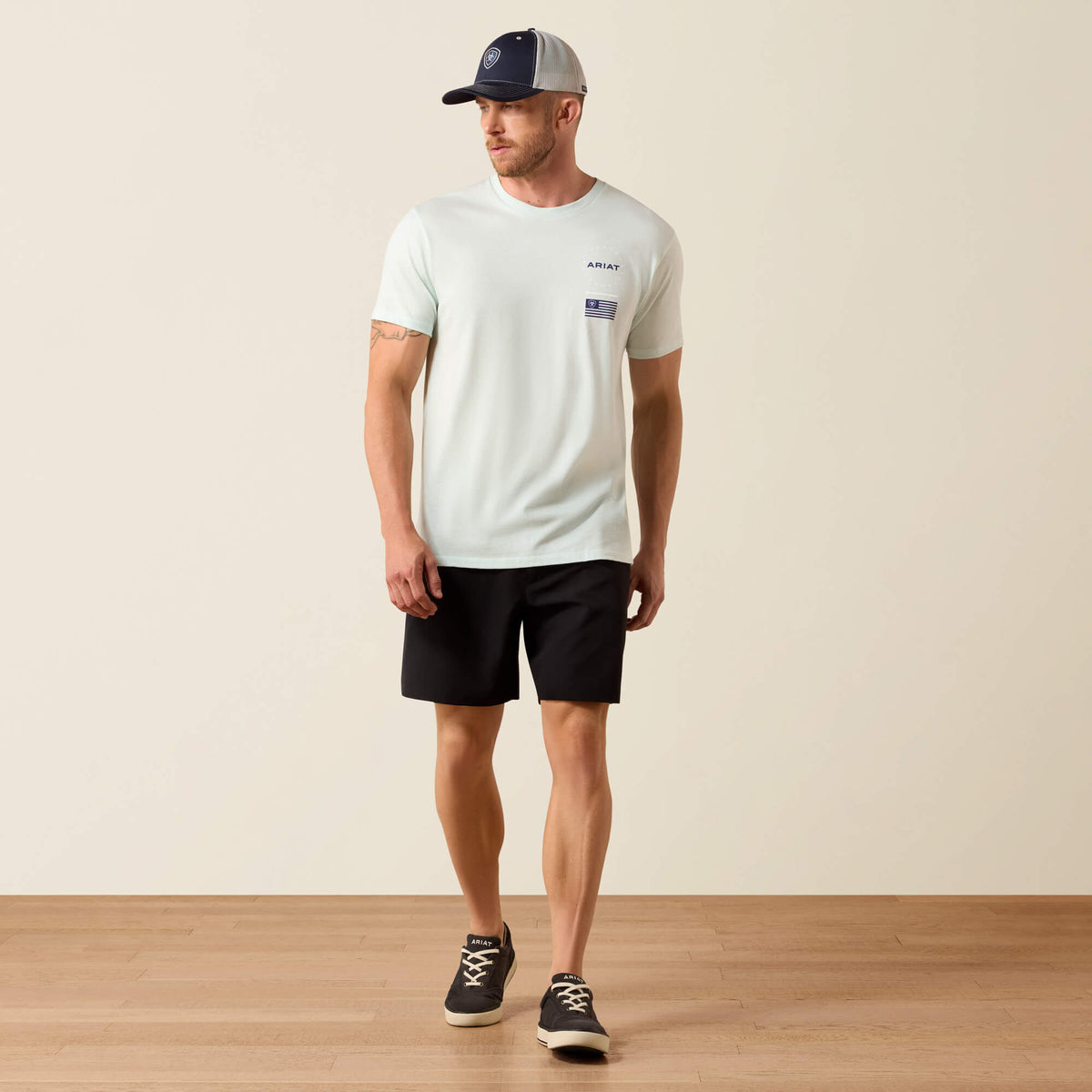 Ariat Exclusive | Ariat USA Simple Seal T-Shirt