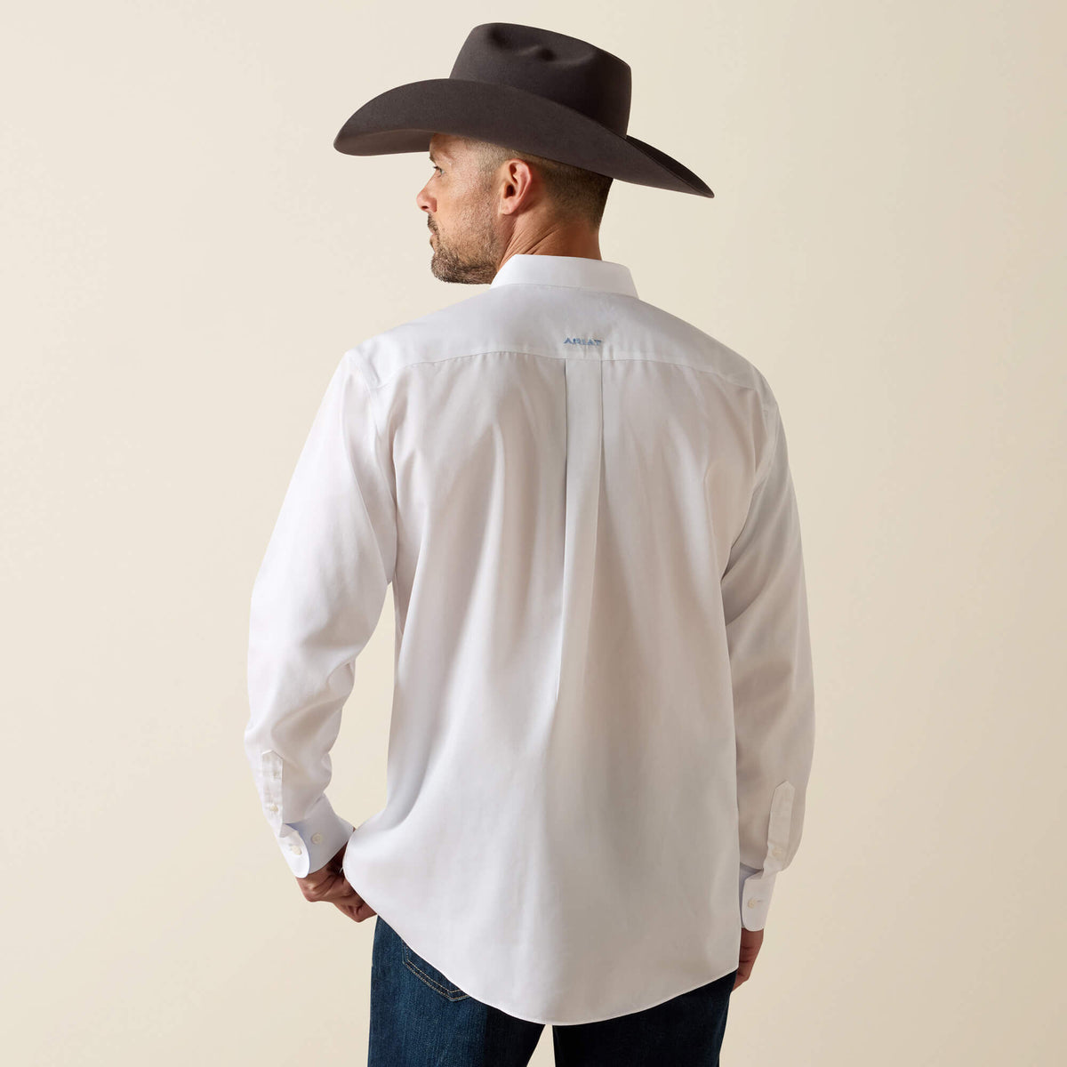 Ariat Sale | Wrinkle Free Solid Classic Fit Shirt