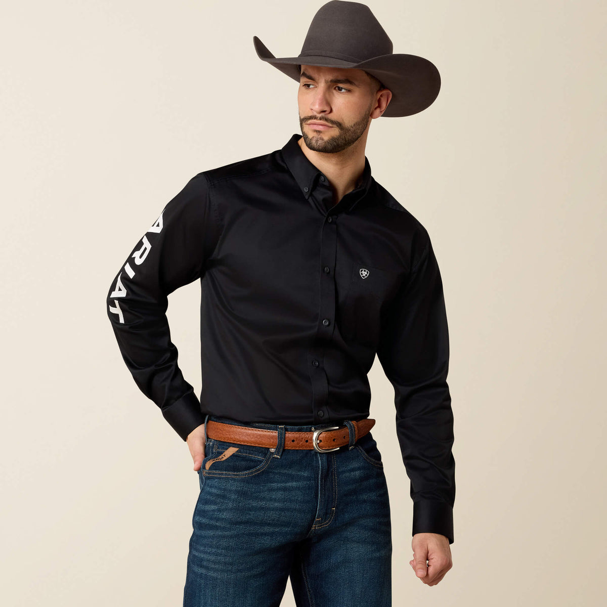 Ariat Exclusive | Team Logo Twill Fitted Shirt