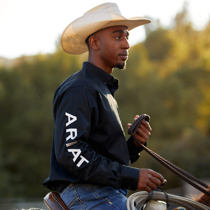 Ariat Exclusive | Team Logo Twill Fitted Shirt