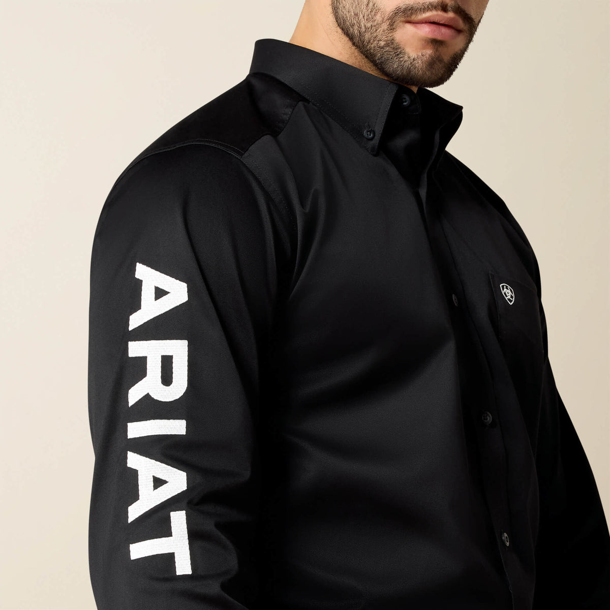 Ariat Exclusive | Team Logo Twill Fitted Shirt