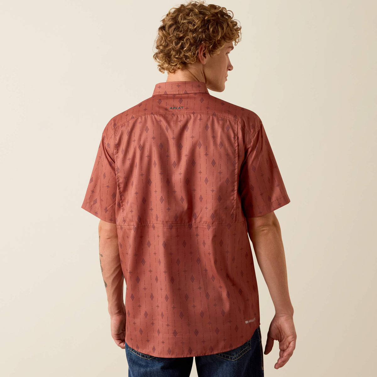 Ariat Exclusive | Printed VentTEK Classic Fit Shirt