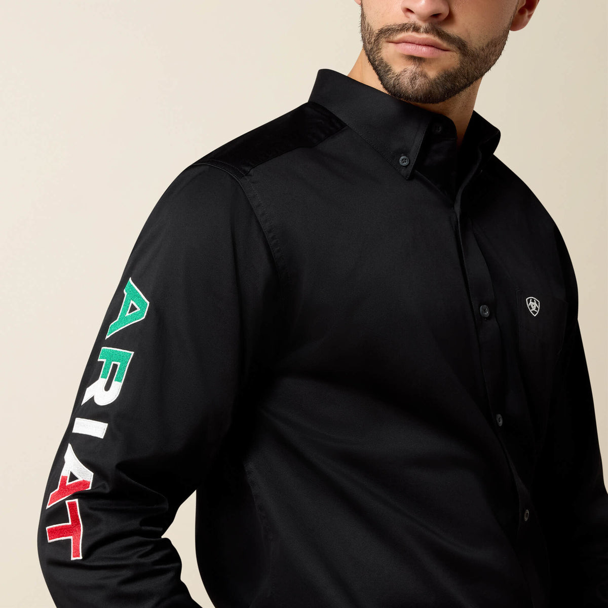 Ariat Quality | Team Logo Twill Fitted Shirt