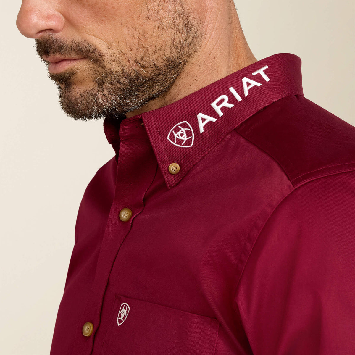 Ariat Trusted | Team Logo Twill Fitted Shirt