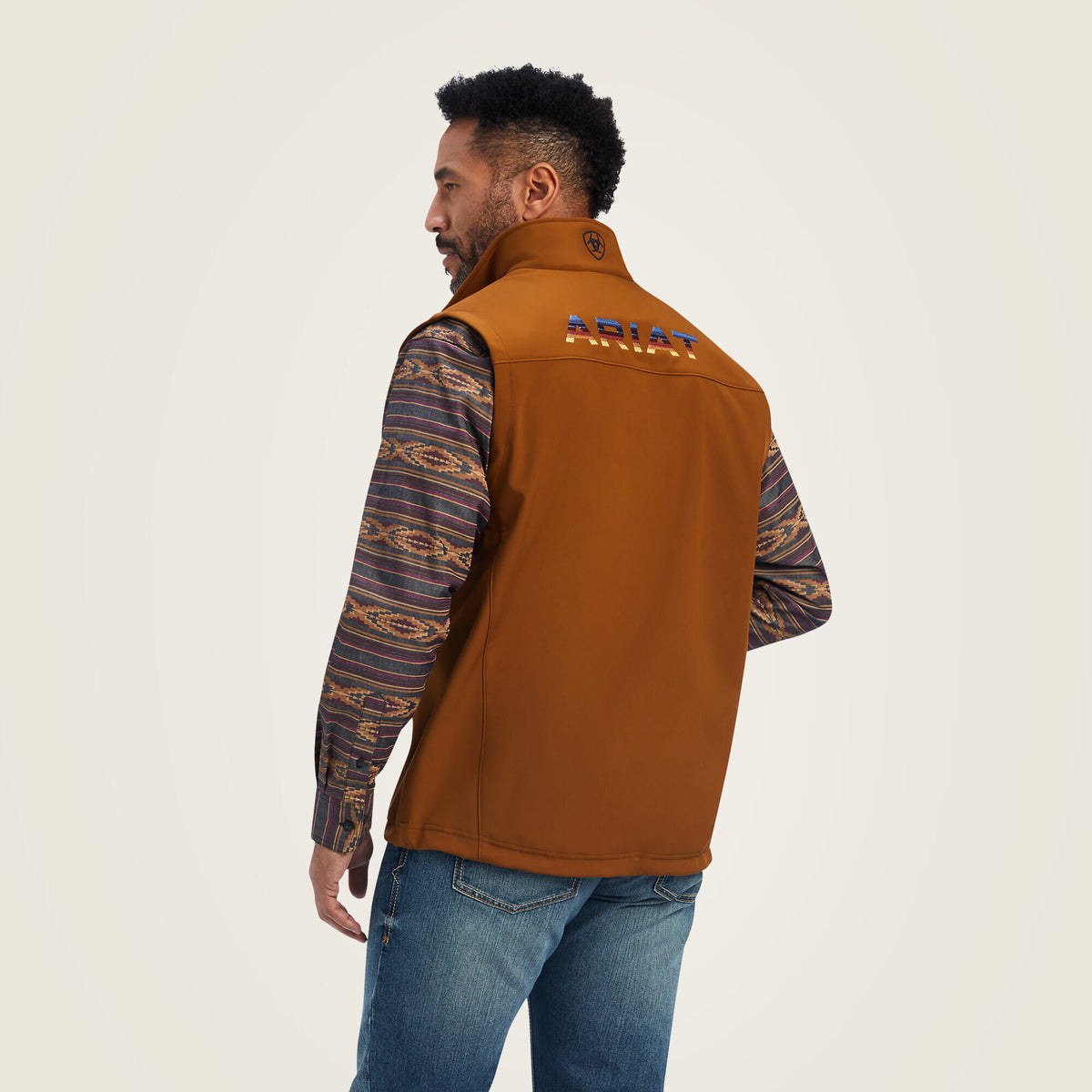 Ariat Trending | Logo 2.0 Softshell Vest
