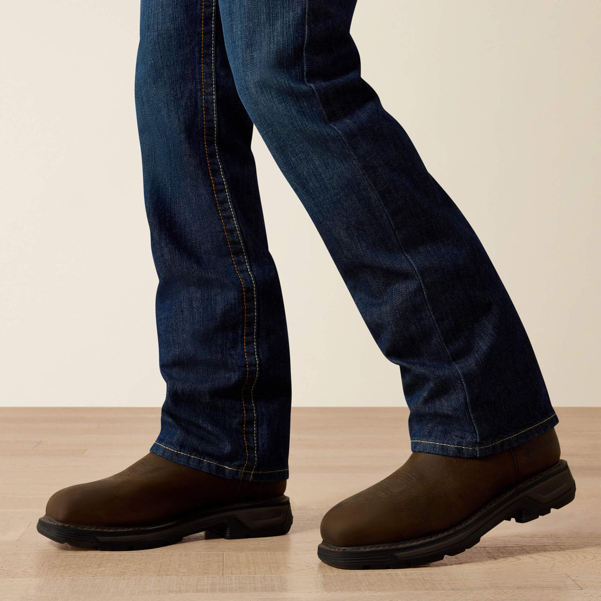 Ariat Recommended | FR M4 Relaxed Basic Boot Cut Jean