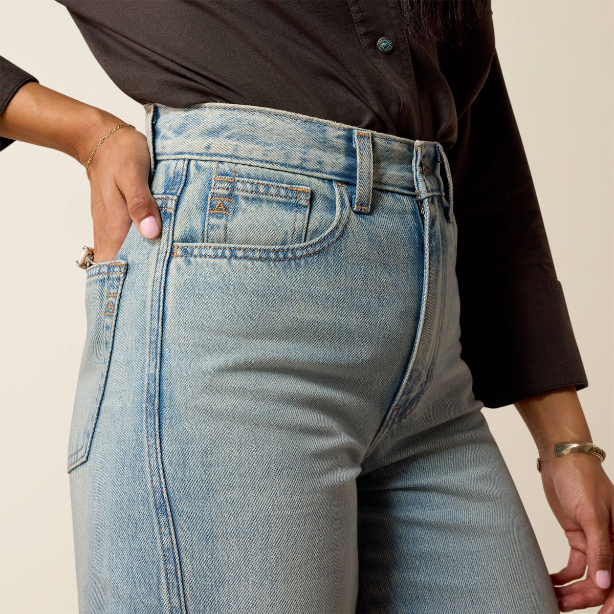 Ariat Premium | Ultra High Rise Jazmine Barrel Jeans