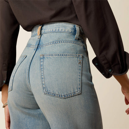 Ariat Premium | Ultra High Rise Jazmine Barrel Jeans