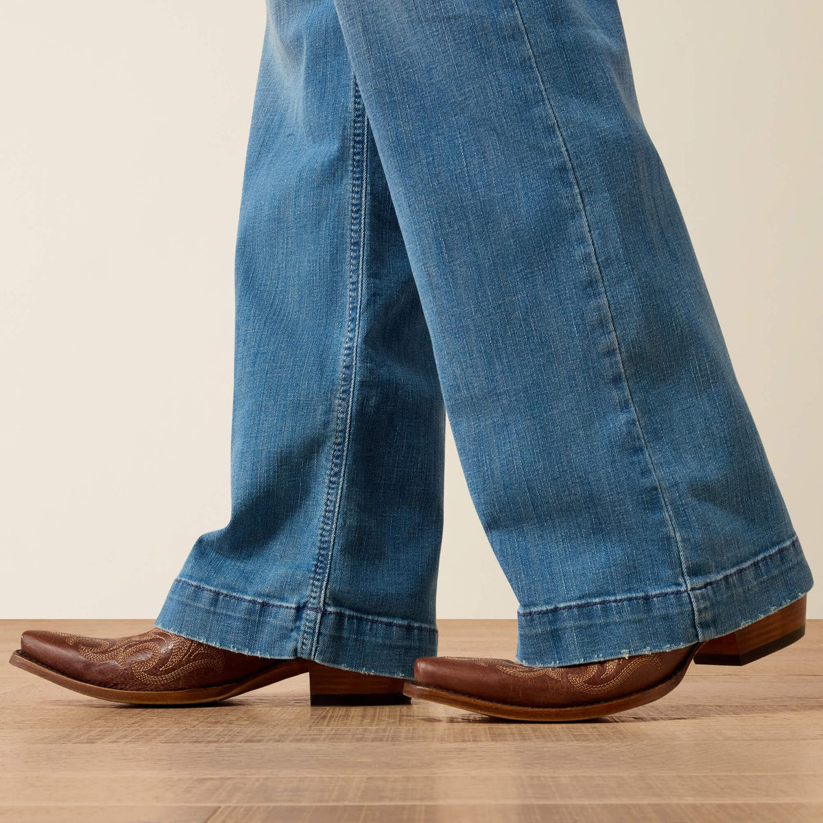 Ariat Discount | Mid Rise Sherry Trouser Jeans