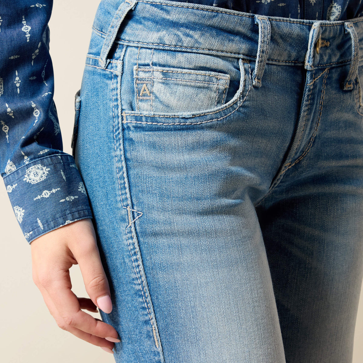 Ariat Top Pick | Mid Rise Clara Trouser Jeans