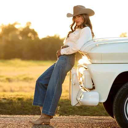 Ariat New | Perfect Rise Jazmine Wide Leg Crop Jeans