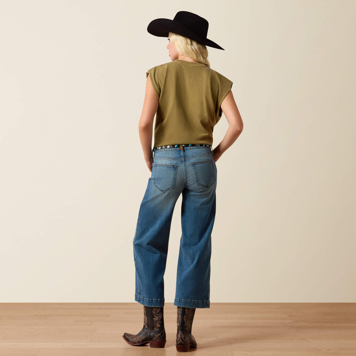 Ariat New | Perfect Rise Jazmine Wide Leg Crop Jeans