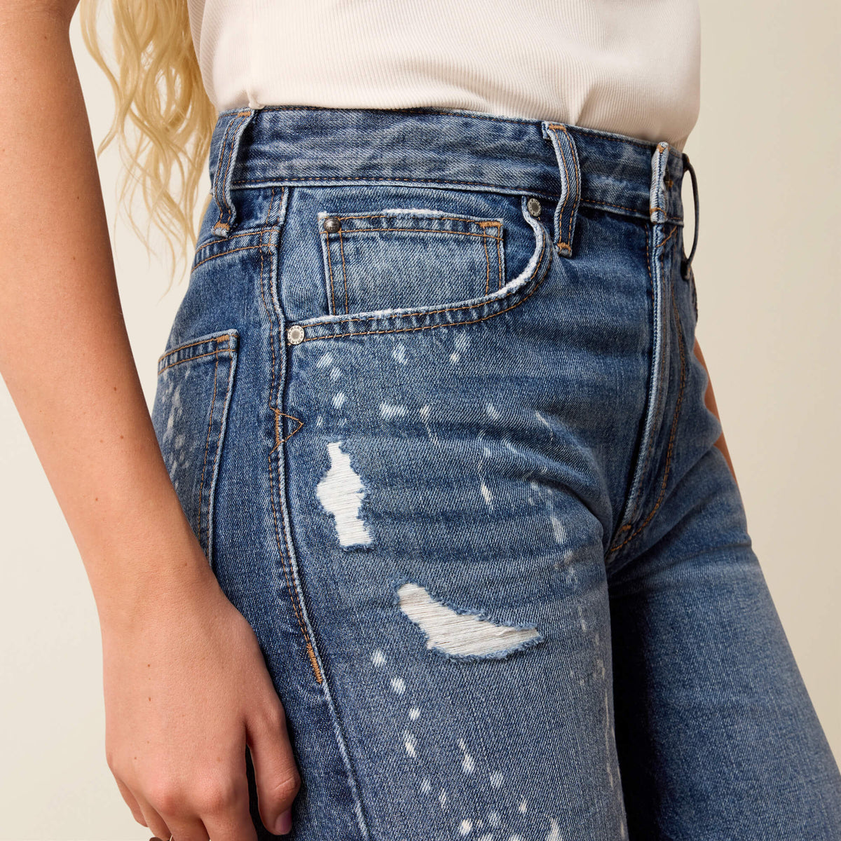Ariat Hot Sale | Ultra High Rise Relaxed Tomboy 10" Shorts