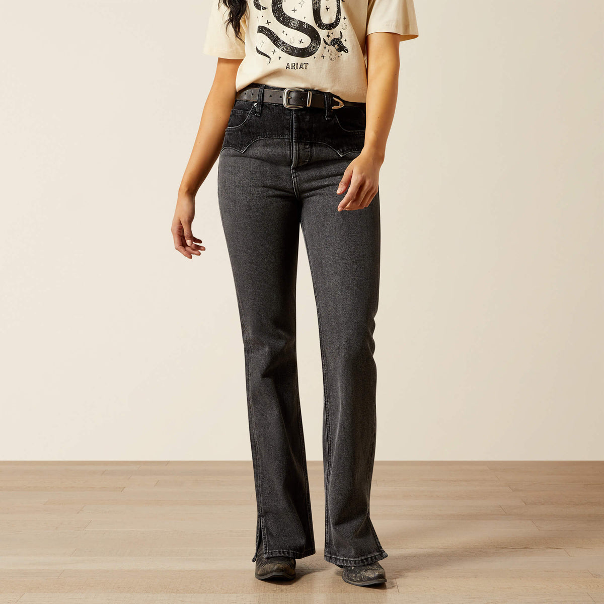 Ariat Signature | Ultra High Rise Cheyenne Yoke Tomboy Boot Cut Jean