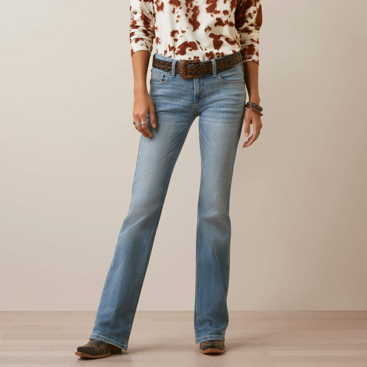 Ariat Customer Favorite | R.E.A.L. Perfect Rise Arrow Fit Penelope Boot Cut Jean