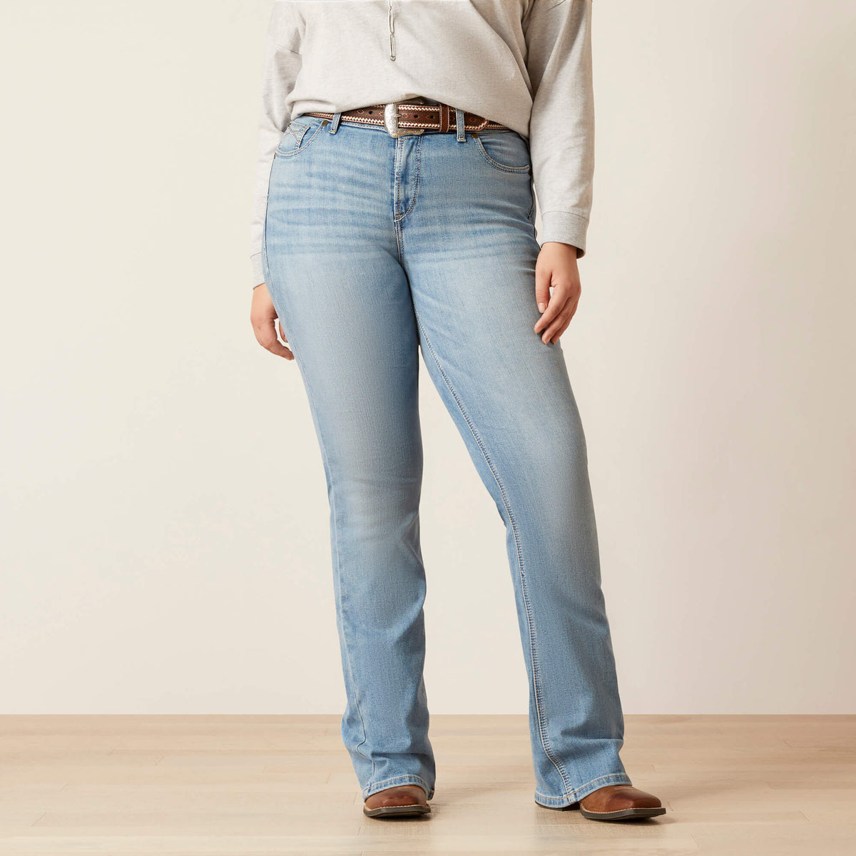 Ariat Customer Favorite | R.E.A.L. Perfect Rise Arrow Fit Penelope Boot Cut Jean