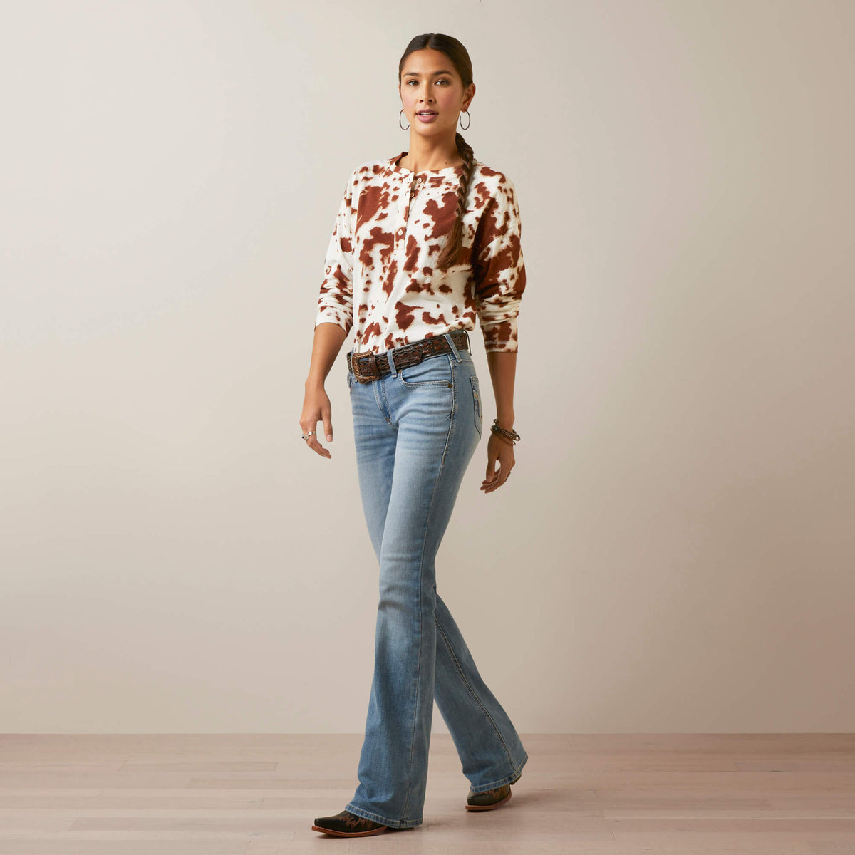 Ariat Customer Favorite | R.E.A.L. Perfect Rise Arrow Fit Penelope Boot Cut Jean