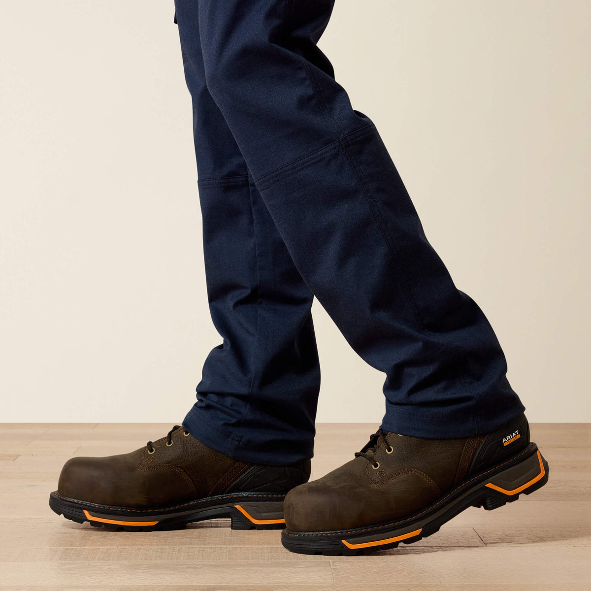 Ariat Essential | FR M7 Slim Hi-Vis Duralight Twill DuraStretch Straight Leg Pants