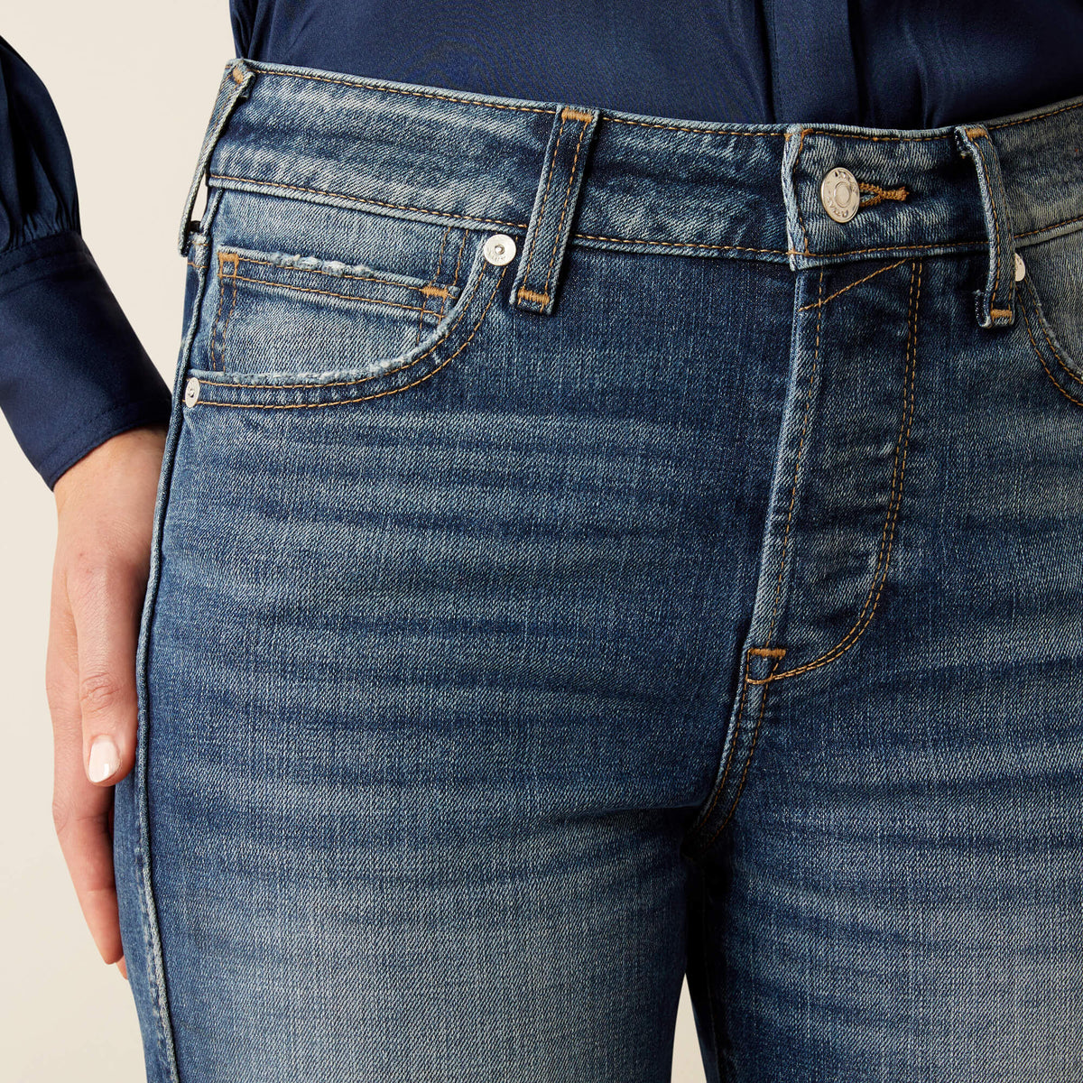 Ariat Essential | High Rise Bridle Slim Straight Leg Jeans