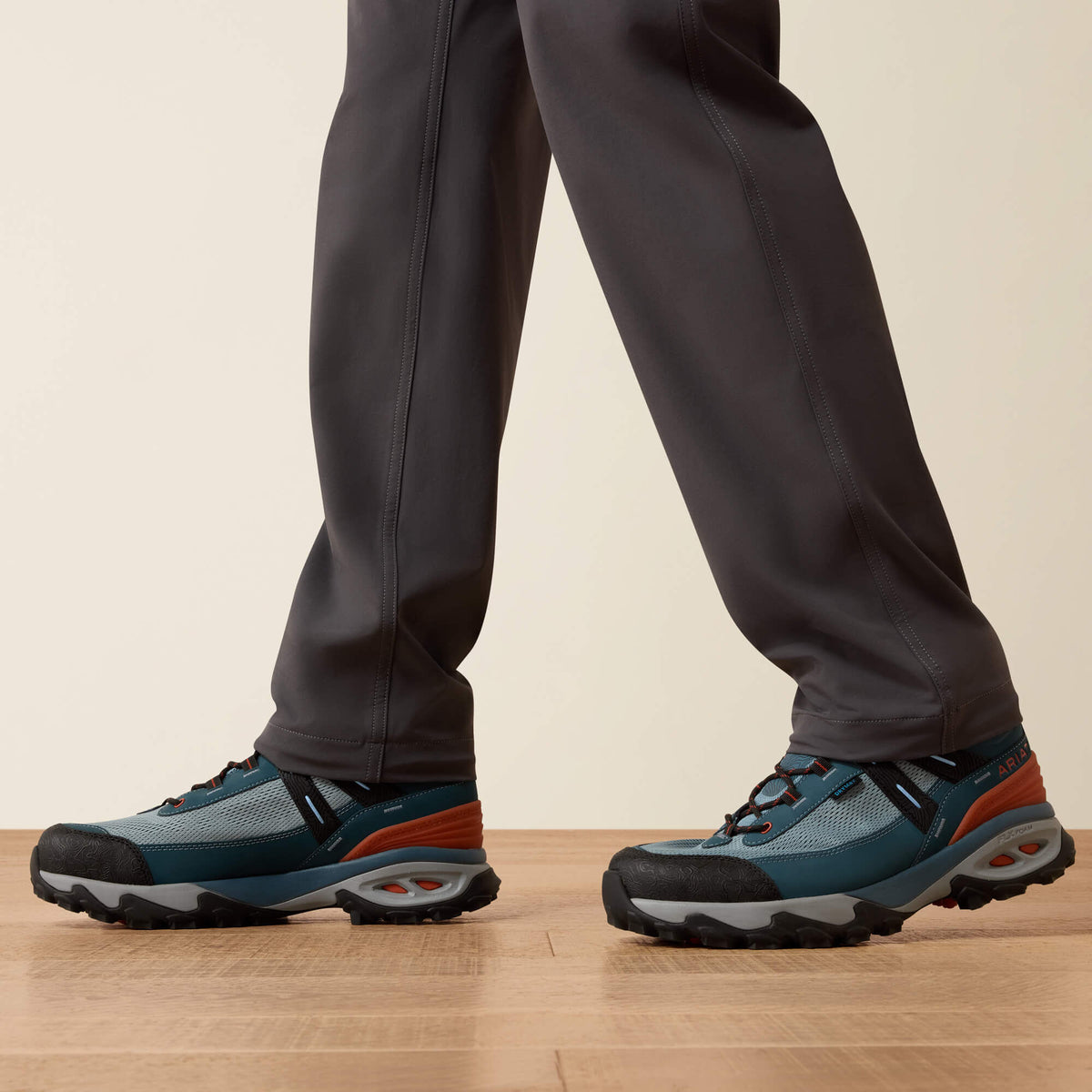 Ariat Signature | Traverse Hiking Pants