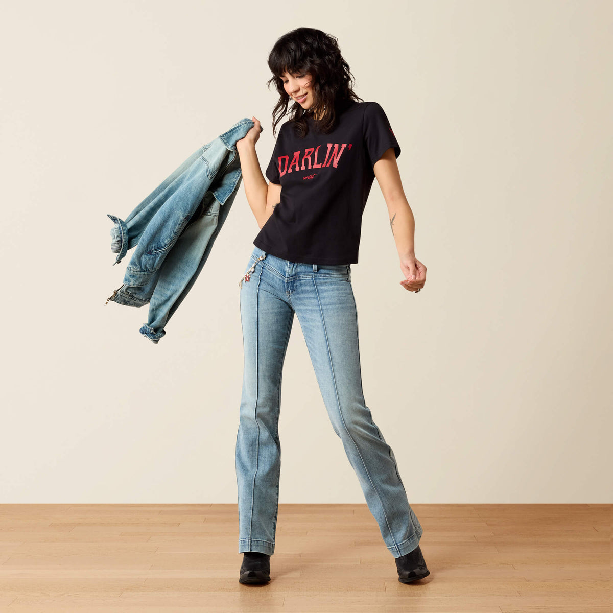 Ariat Trusted | Collegiate Darlin T-Shirt
