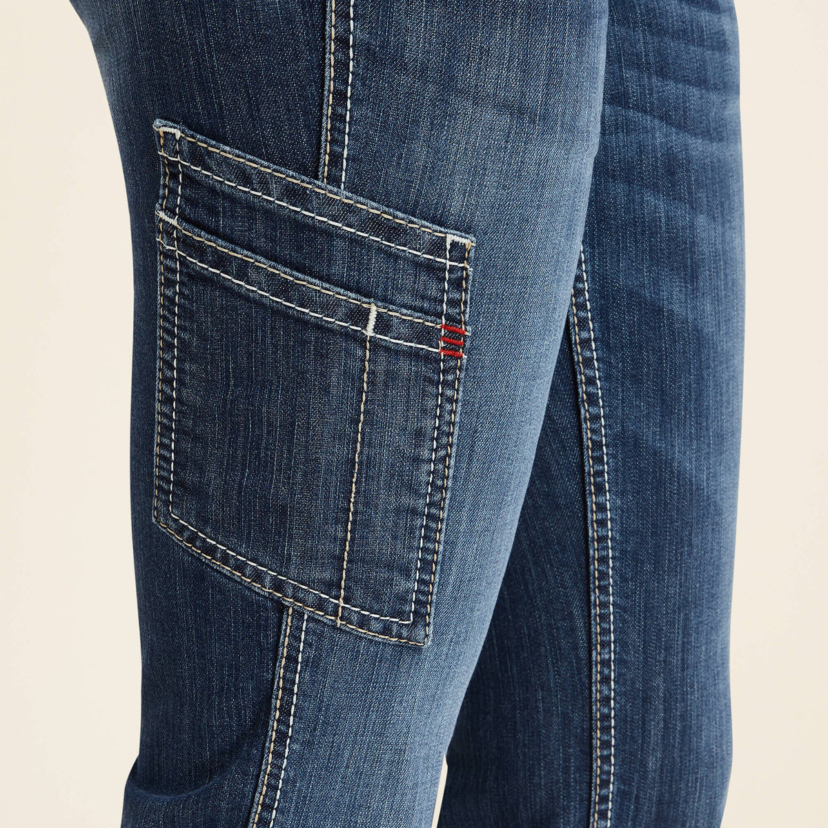 Ariat Essential | FR Perfect Rise Perfect Rise DuraLight Stretch Cell Phone DuraStretch Straight Leg Jeans
