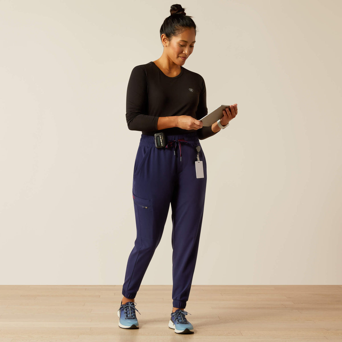 Ariat Trusted | Blackwell Cargo Stretch Jogger Scrub Pant