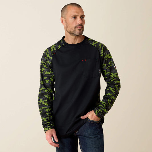 Ariat Essential | FR Stretch Camo Baseball T-Shirt