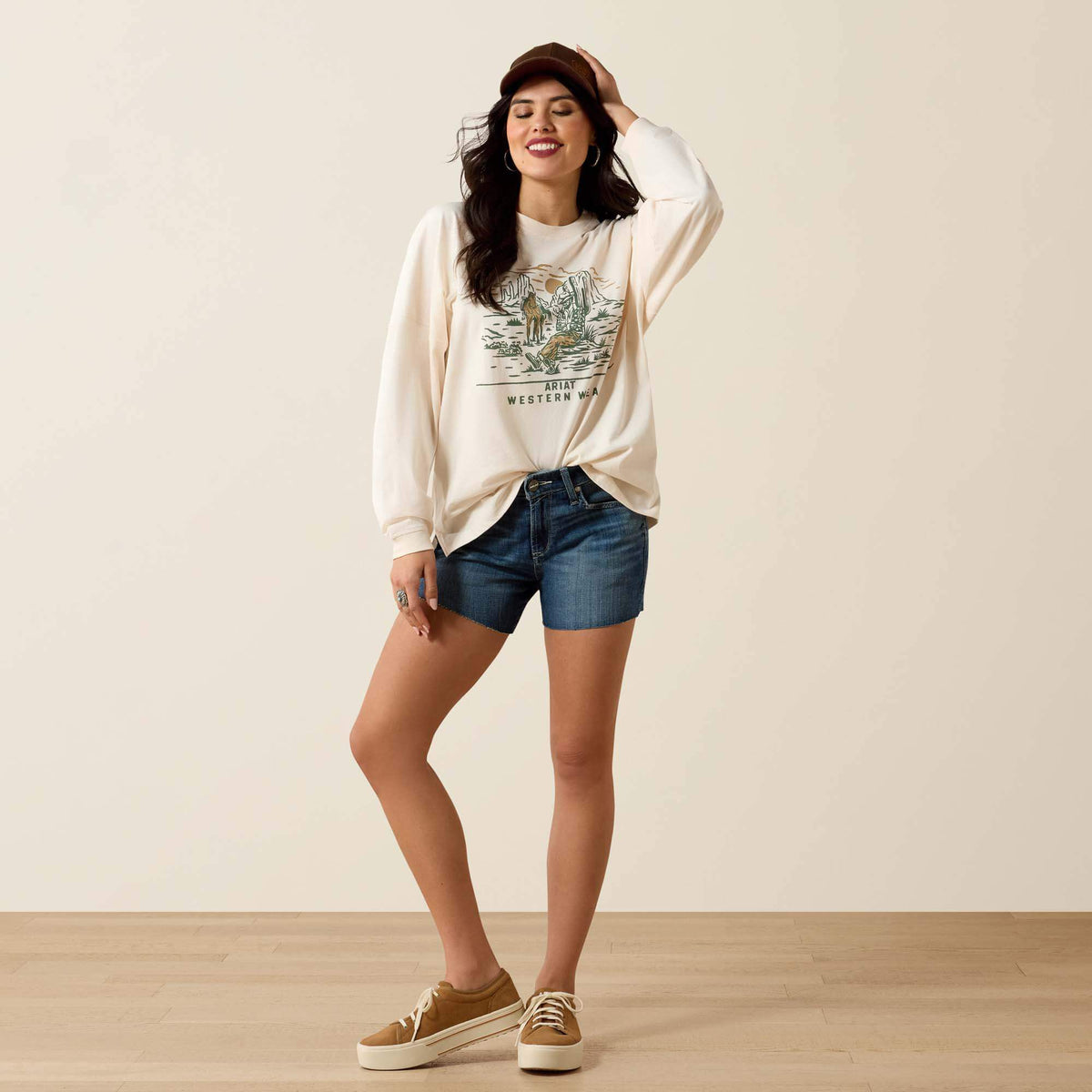 Ariat Recommended | Canvas Oversized Long Sleeve T-Shirt
