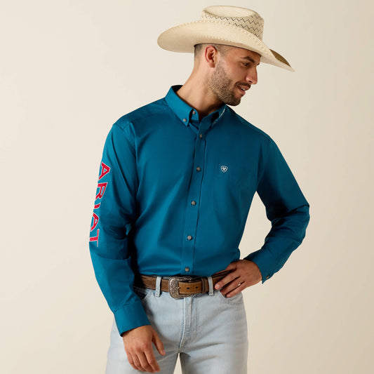 Ariat Exclusive | Team Logo Lightweight Twill Classic Fit Shirt