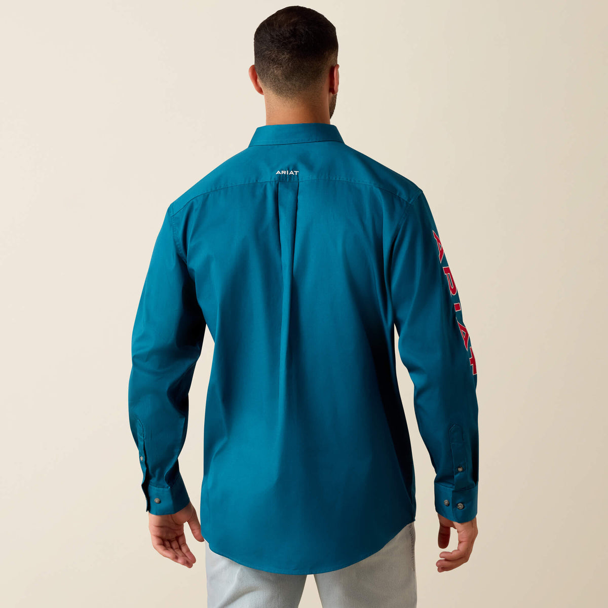 Ariat Exclusive | Team Logo Lightweight Twill Classic Fit Shirt